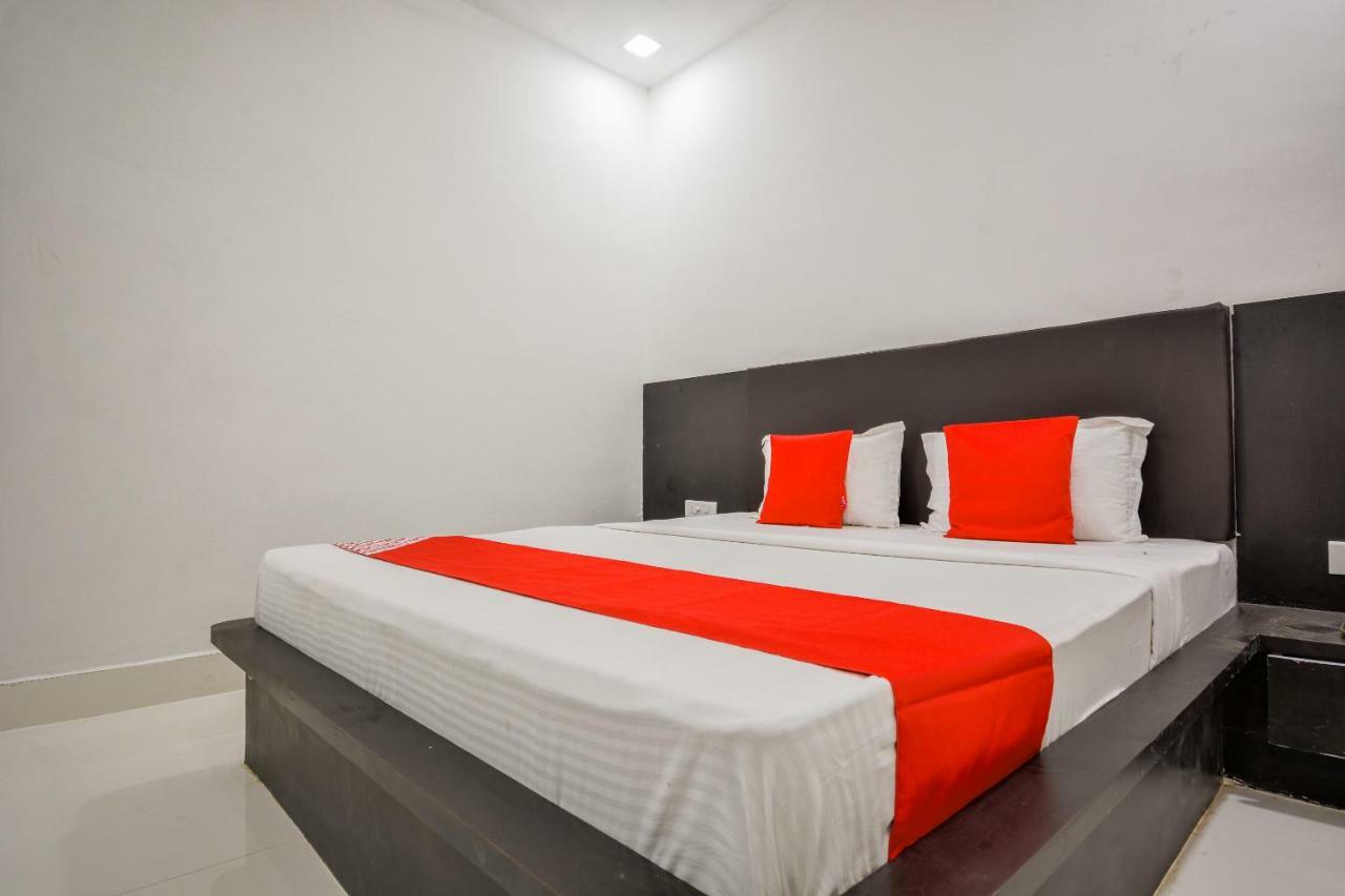 Oyo 43505 Hotel The White House Hisār Exterior foto